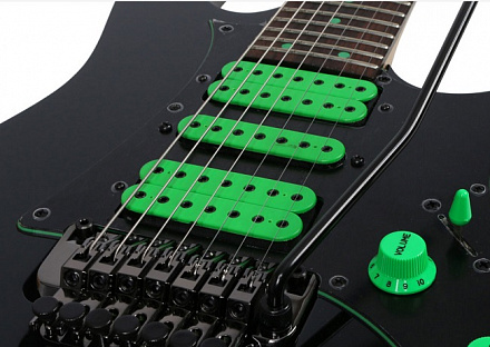 Электрогитара IBANEZ UV70P-BK