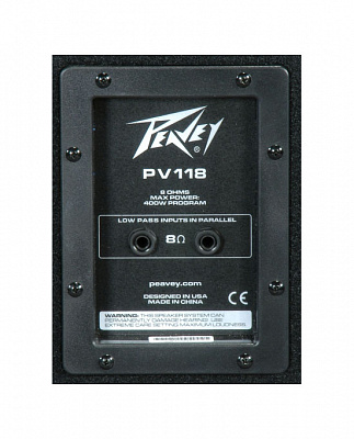 САБВУФЕР PEAVEY PV 118