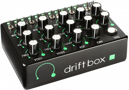 Синтезатор ROLAND DRIFTBOX R