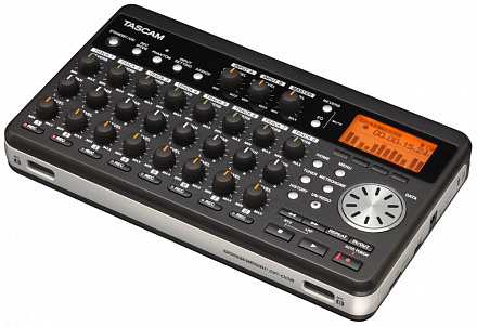 ПОРТАСТУДИЯ TASCAM DP-008