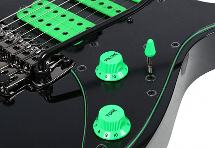 Электрогитара IBANEZ UV70P-BK