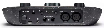 USB аудиоинтерфейс FOCUSRITE Vocaster Two Podcast